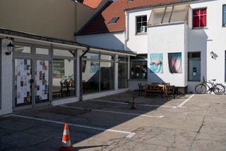 Exhibition in public space during 48 H Neukölln, Berlin, 2022